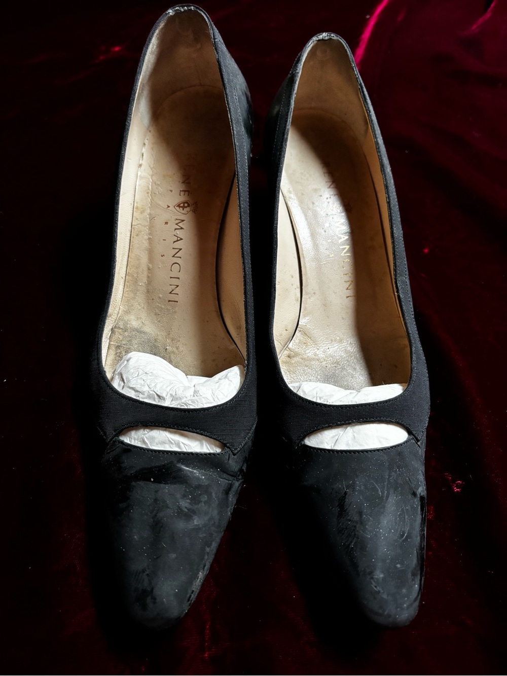 Rene Mancini Black Cutout Pointed Toe Pumps